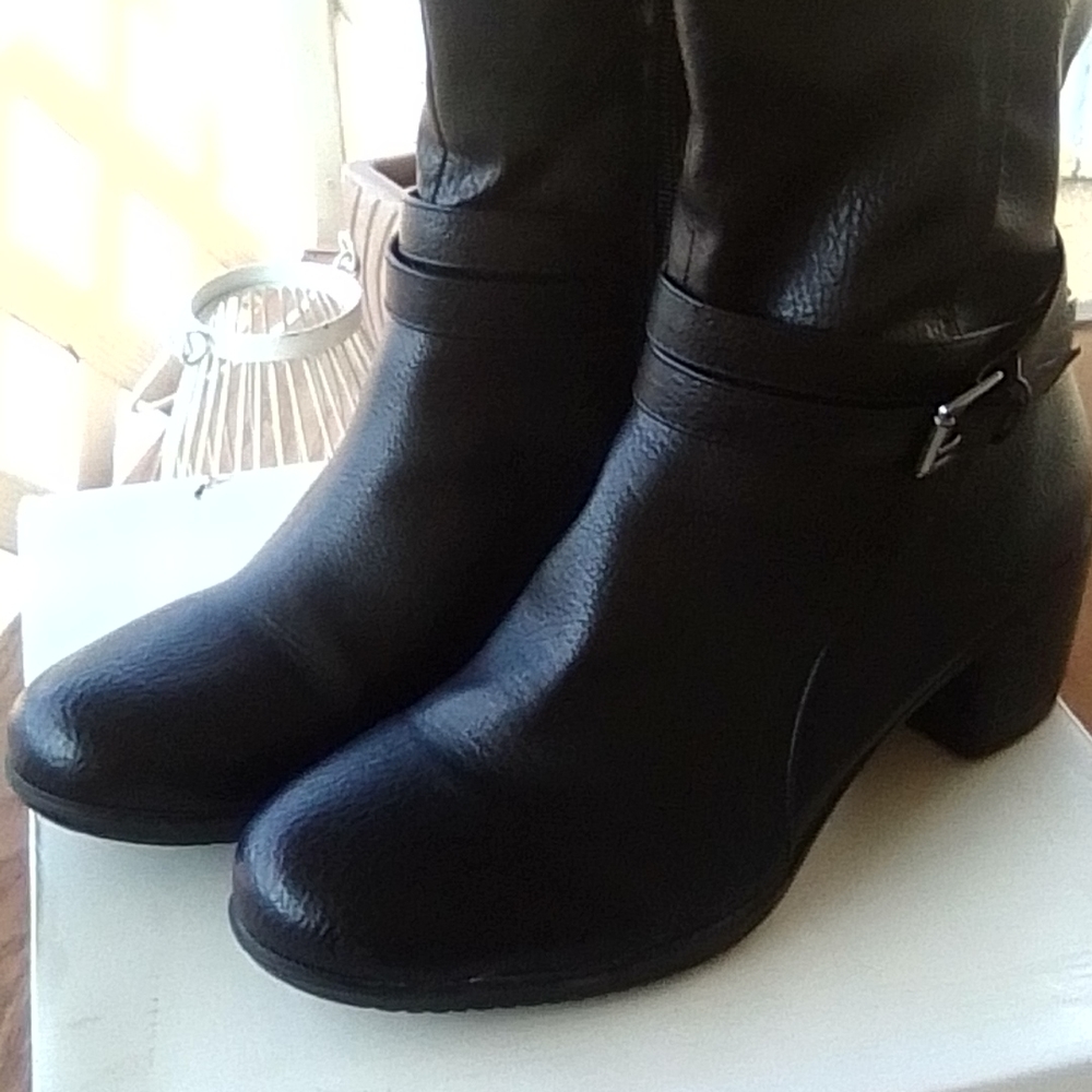 Andiamo Boots sz 10